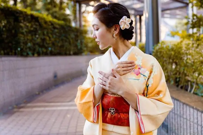 Fusion Fashion, Blending Cultural Styles for a Global Look